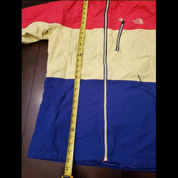 The North Face Color Block Coat - Picture 11 of 11